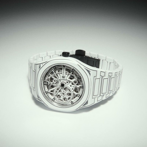 SKELETON SKETCH - White Sketch