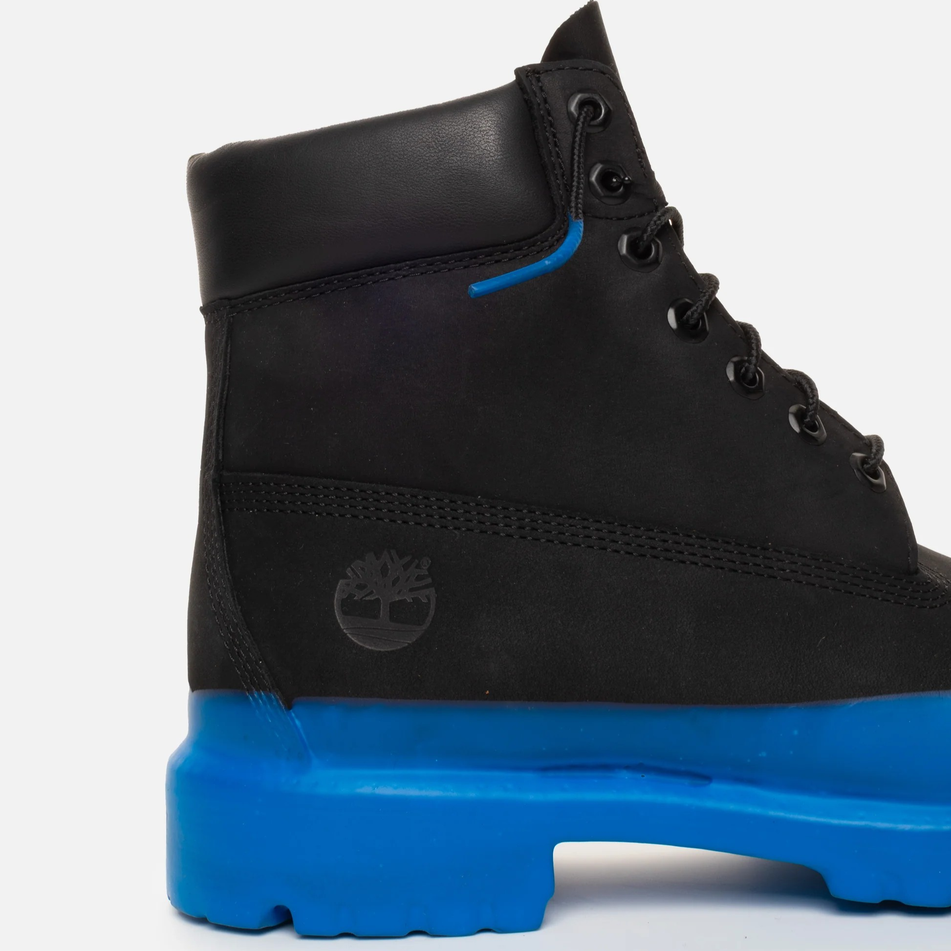TUNDRA TIMBS (BLACK)