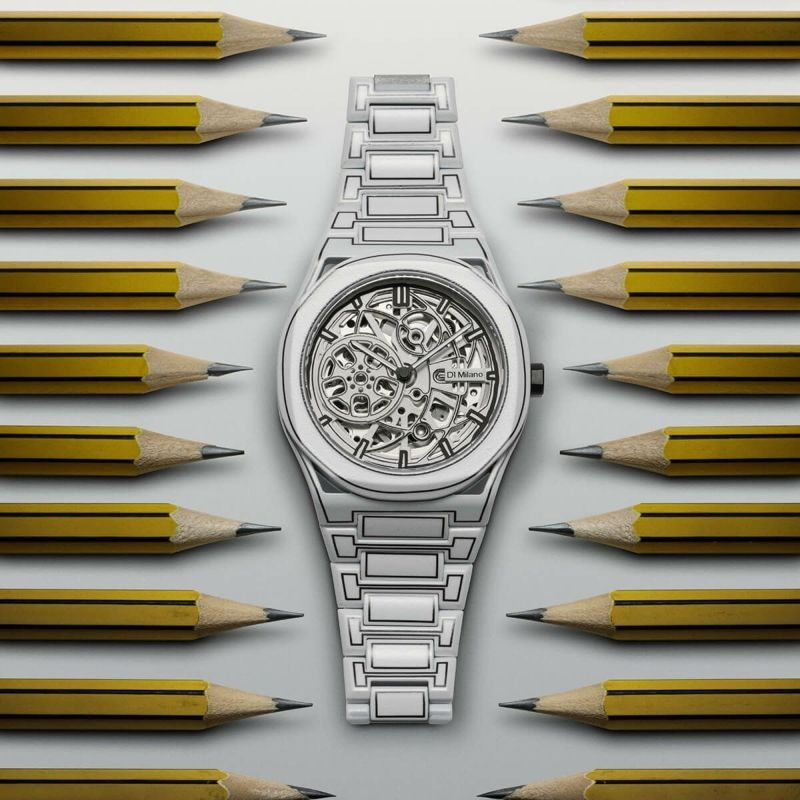 SKELETON SKETCH - White Sketch