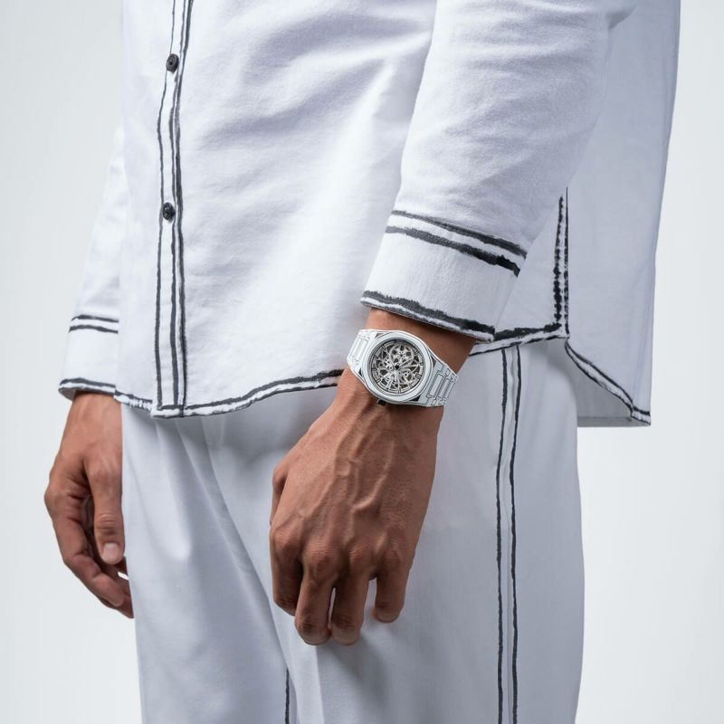 SKELETON SKETCH - White Sketch