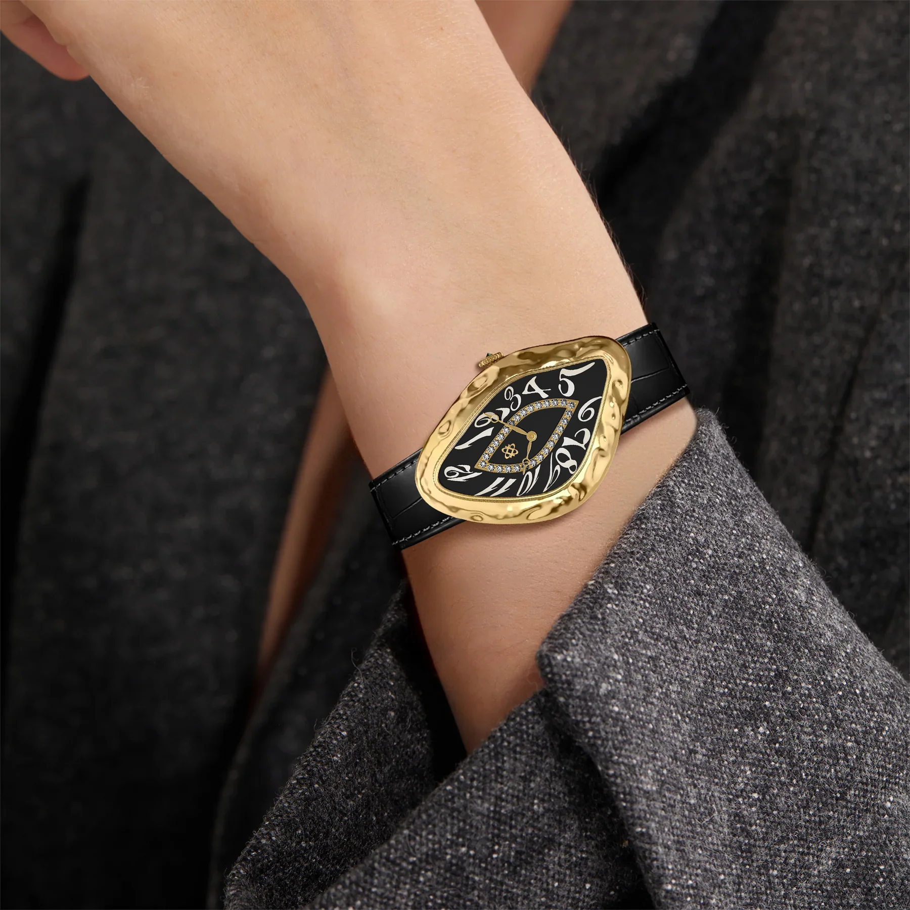 Paradoxe Diamond Watch - Eternal Midnight