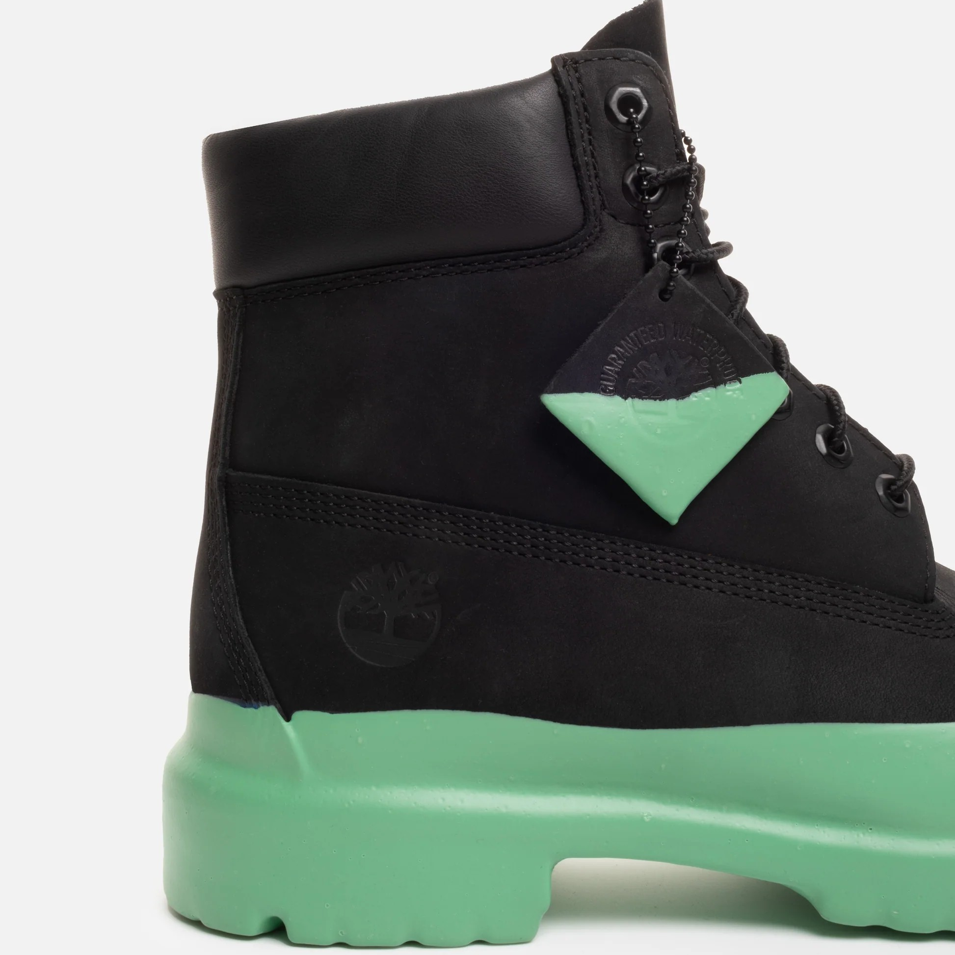 MINT TIMBS (BLACK)