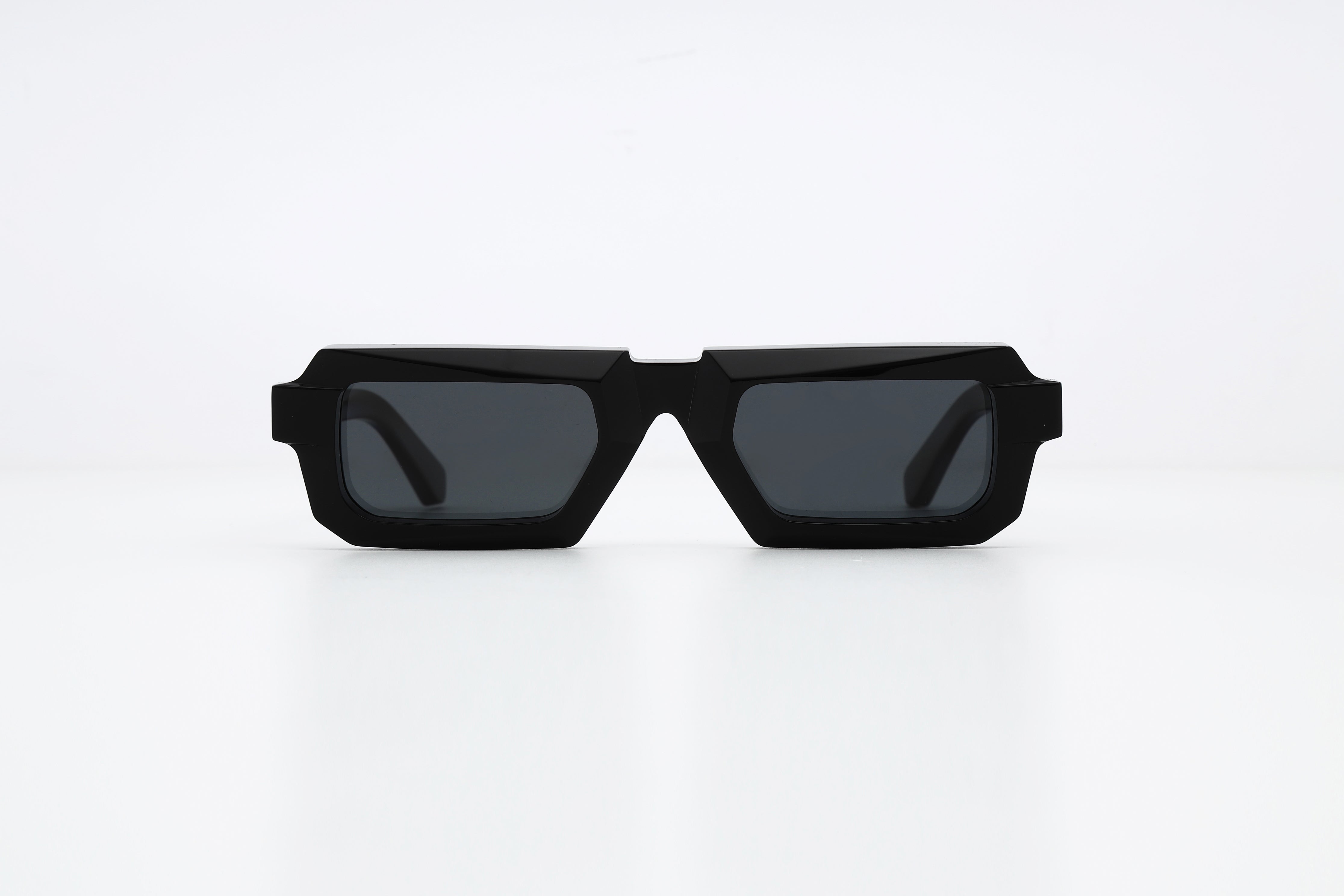 Sunglasses - Artist Black