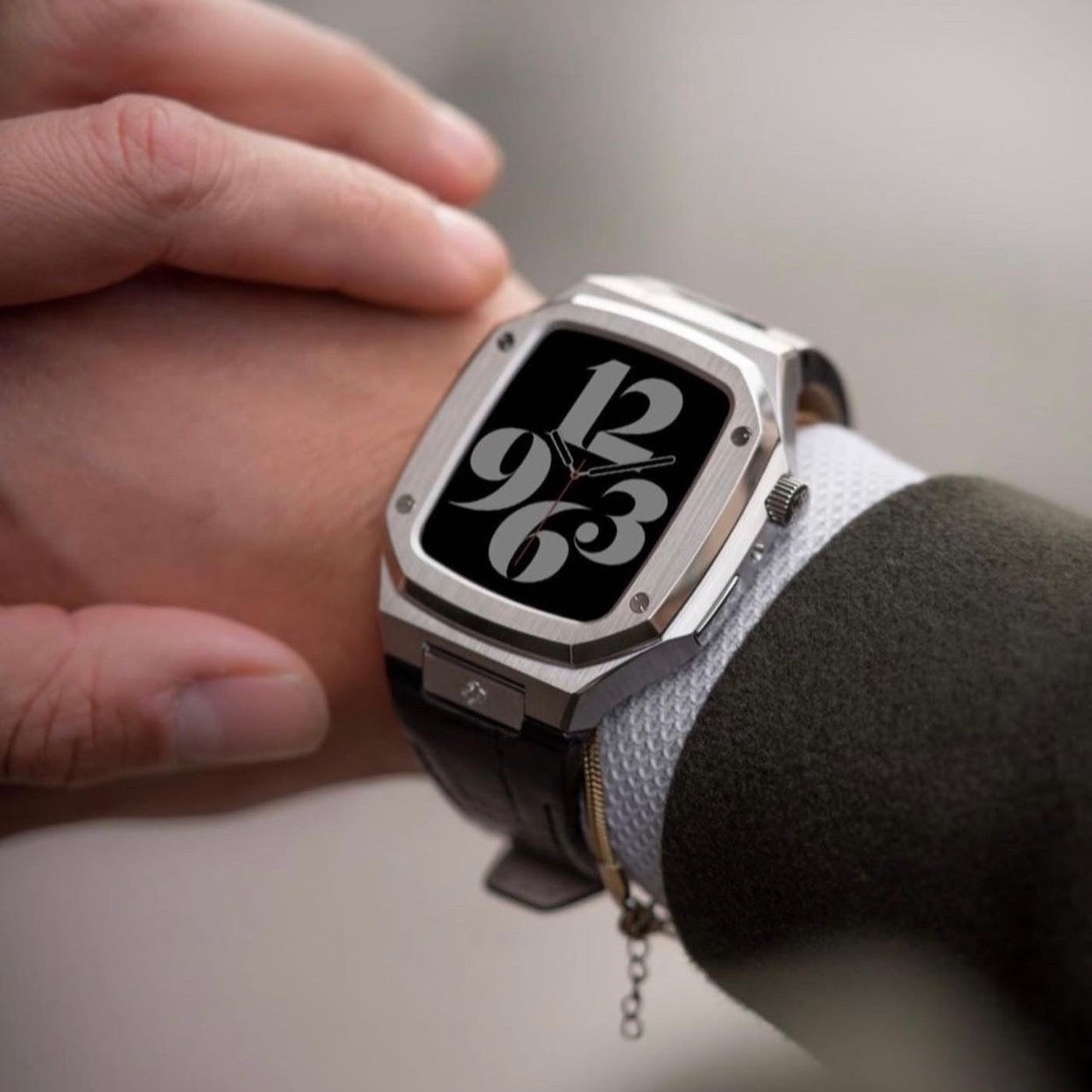 Apple Watch Case - CL45 - SILVER / Black