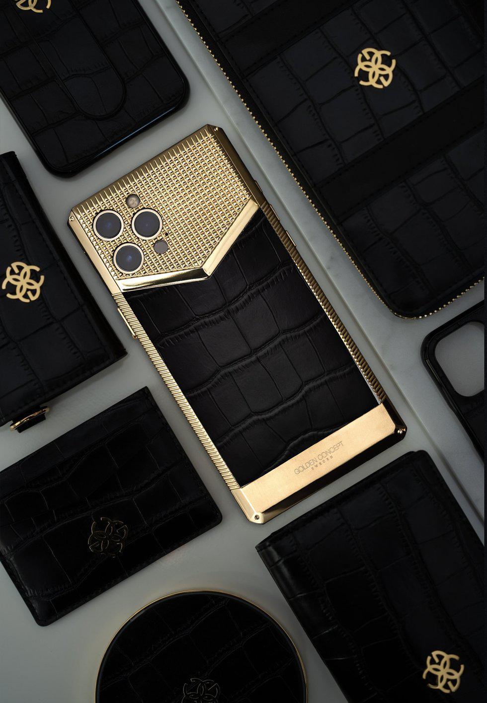 【予約商品】IPhone case - CL13 Gold/Black-GOLDEN CONCEPT-principeprive