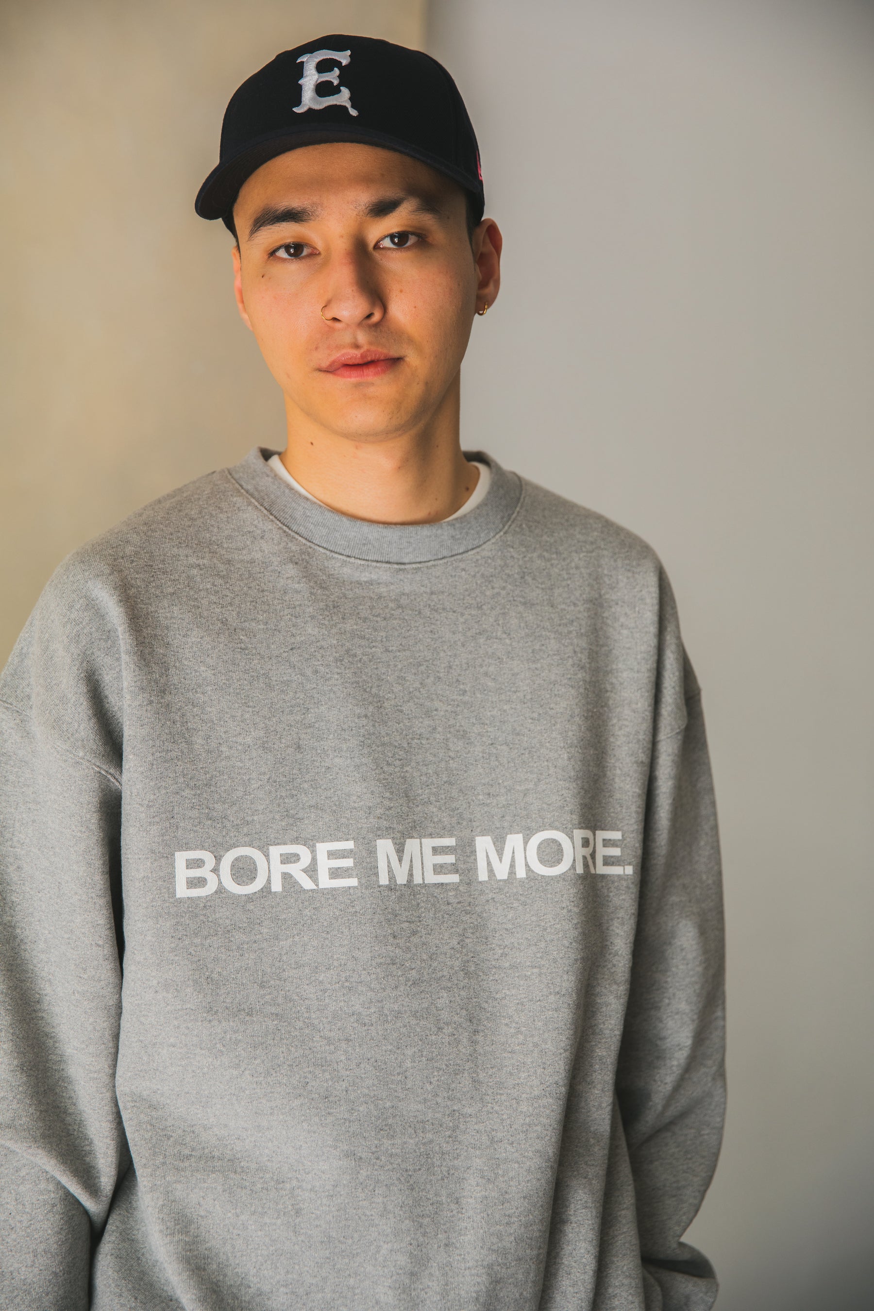 "BORE ME MORE" CREW Grey